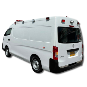 Nissan urban 4x2_2